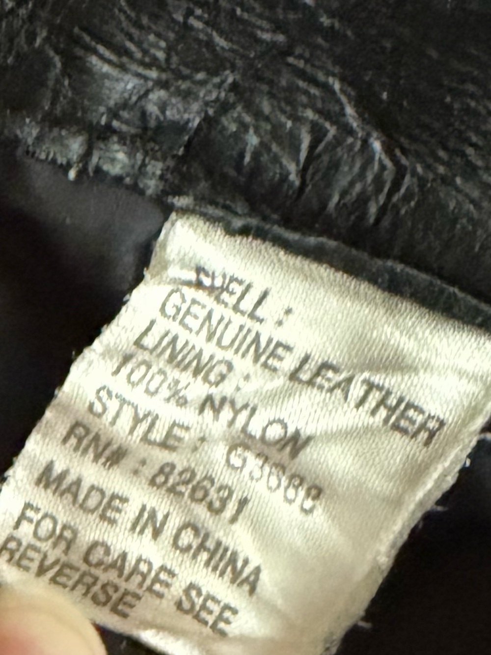 Vintage Newport News Genuine Leather High Rise Cropped Pants Black Size 8 - Picture 11 of 12